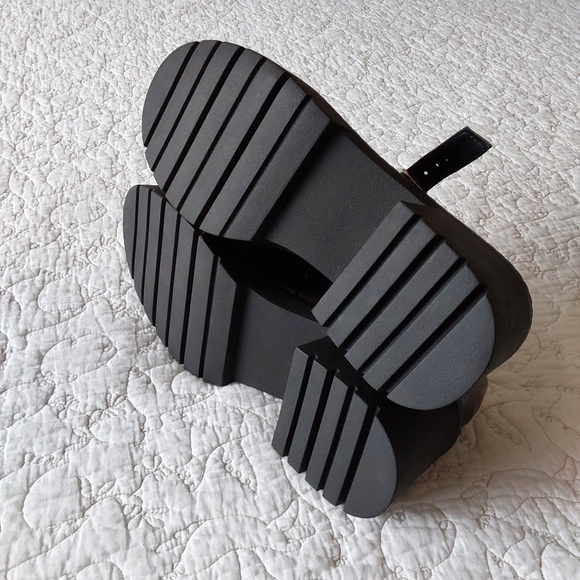 Madden Girl Thunderr Black Mary Jane's Size 9.5 NWOB - Picture 6 of 8